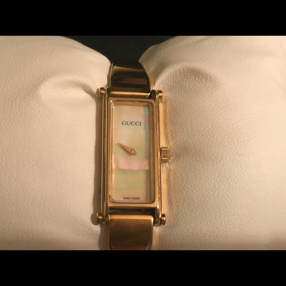 Gucci Authentic Rare Vintage Bangle Watch